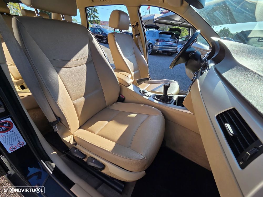 BMW 320 d Navigation - 27