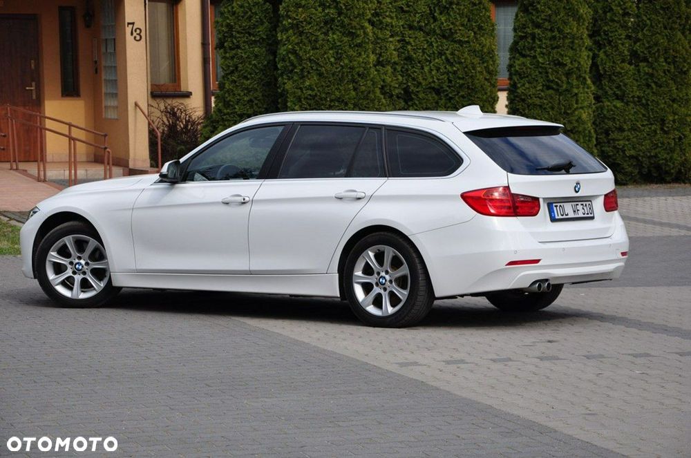 BMW Seria 3 330d xDrive Blue Performance Luxury Line - 21