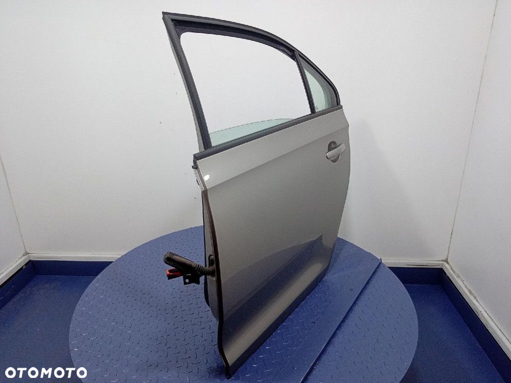 SEAT TOLEDO IV 12- DRZWI TYŁ LEWE  LF8H - 3