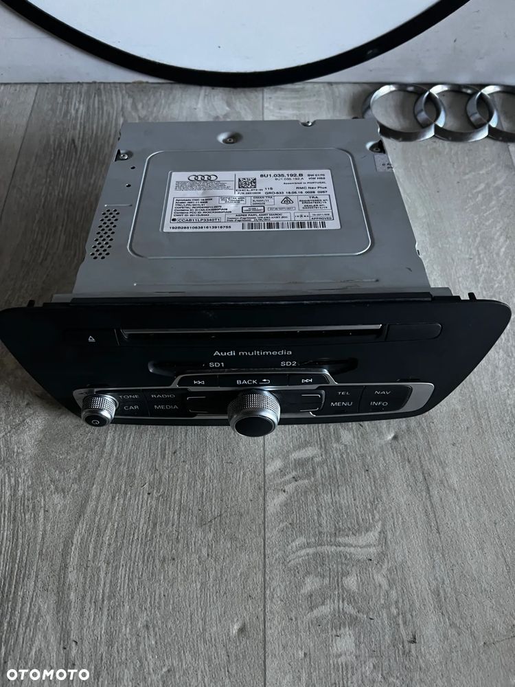 AUDI Q3 I RADIO NAWIGACJA 8U1035192B WYŚWIETLACZ LCD EKRAN WINDA 8U0857273E LIFT - 2