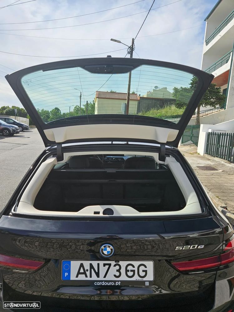 BMW 520 e Line Luxury - 21