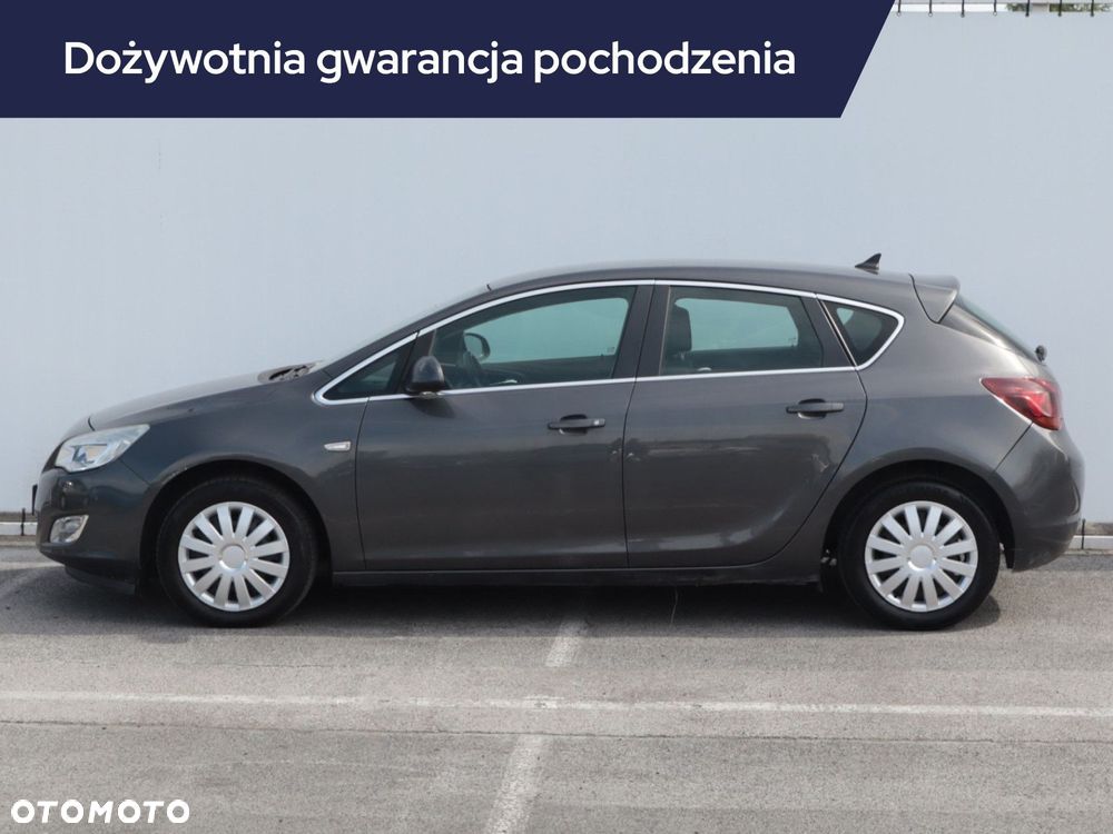 Opel Astra - 4