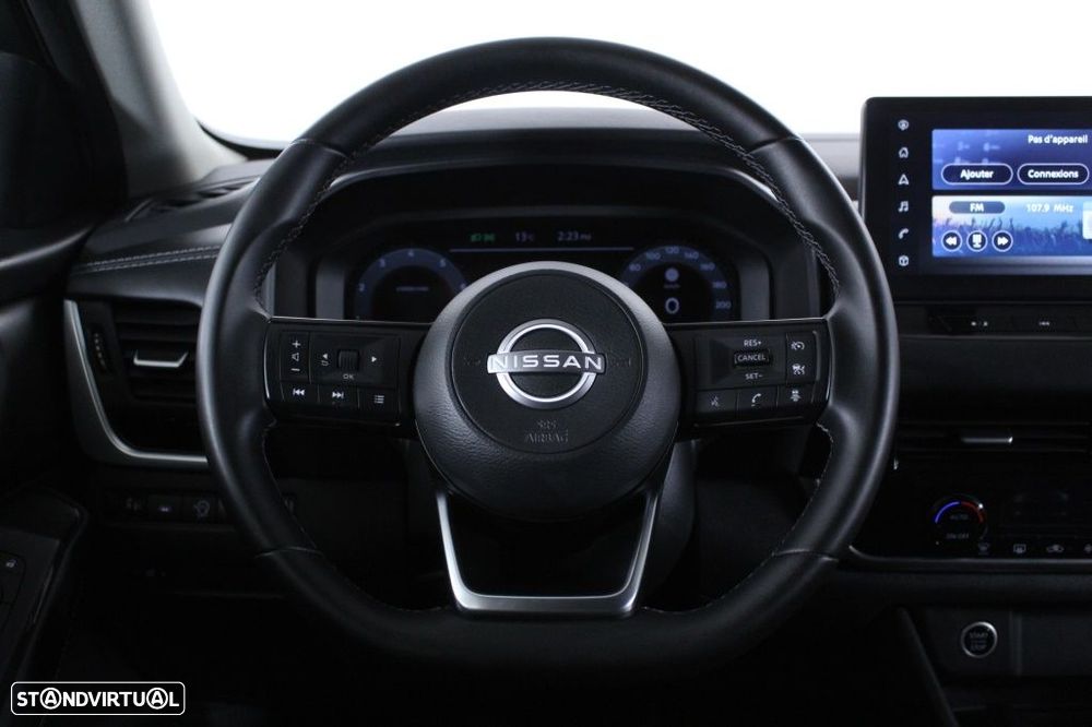 Nissan Qashqai 1.3 DIG-T N-Connecta LED+TT - 19