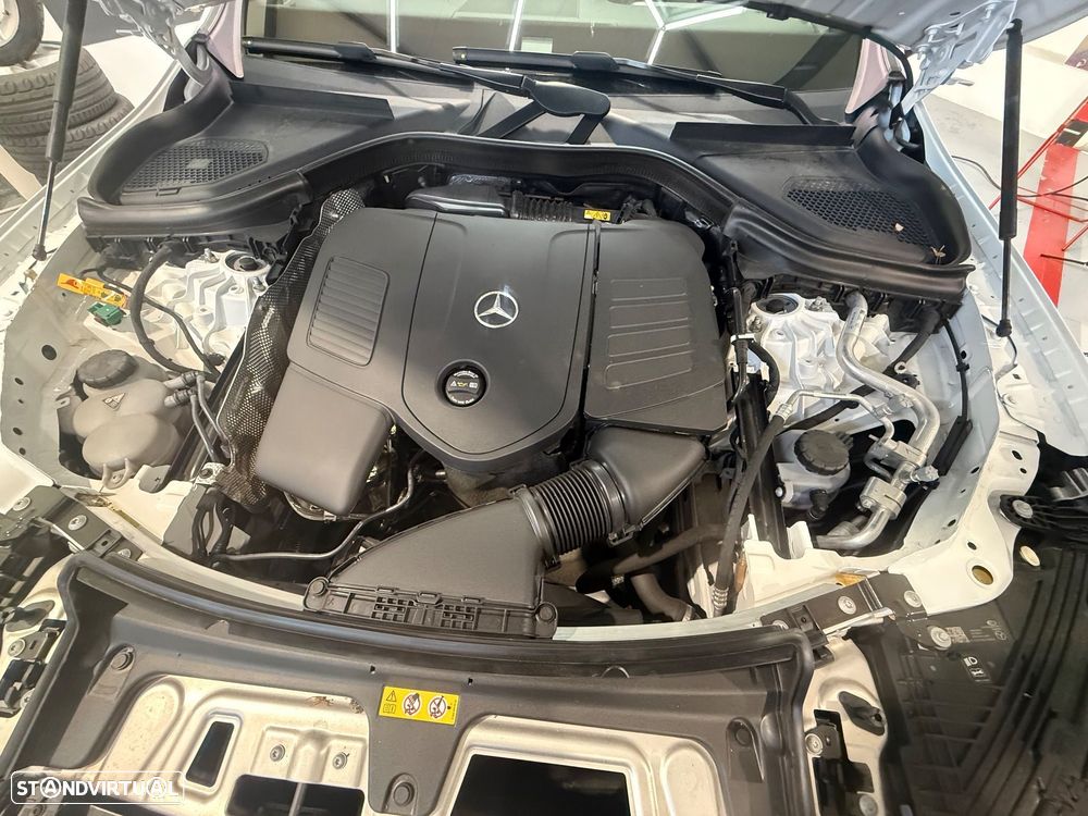 Mercedes-Benz GLC 300 - 11