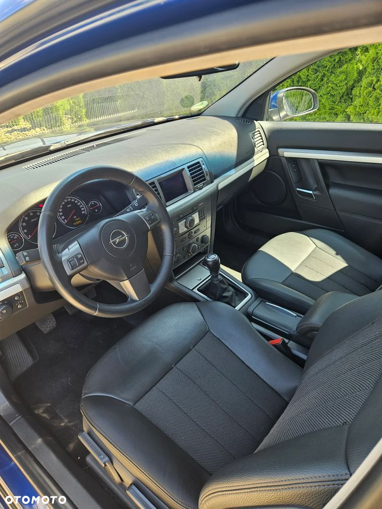 Opel Signum 1.8 Business - 11