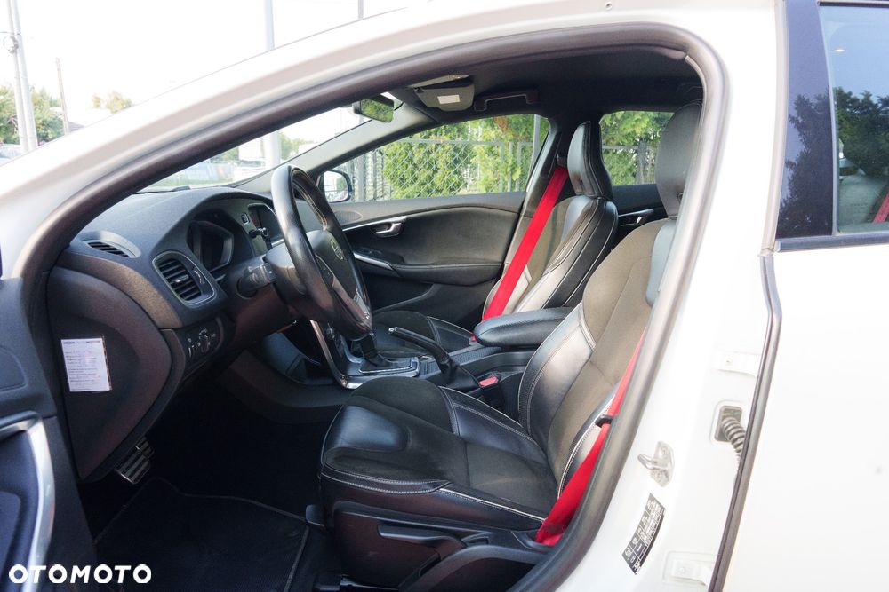 Volvo V40 T5 Geartronic RDesign - 9