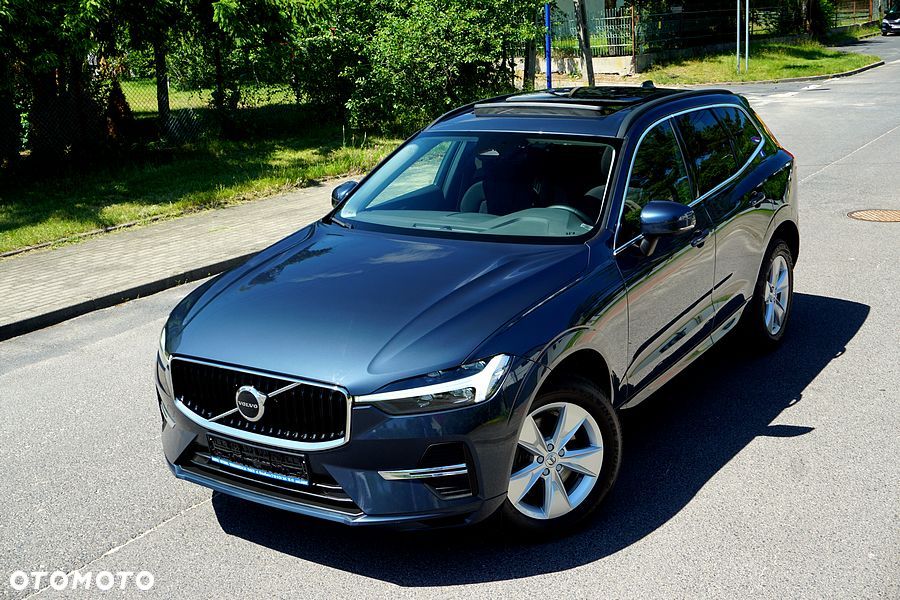 Volvo XC 60 B4 D Geartronic Momentum Pro - 2