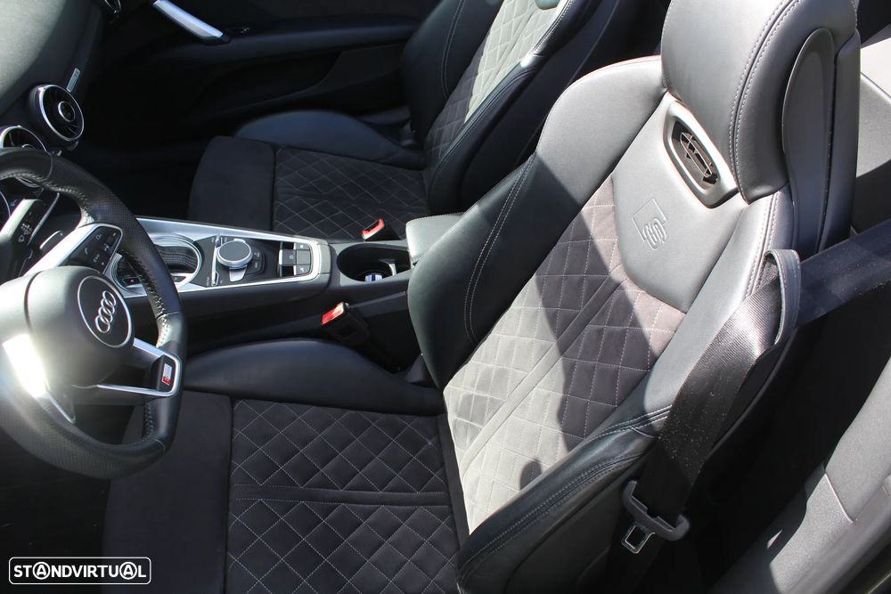 Audi TT Roadster 1.8 TFSi S-line S tronic - 24