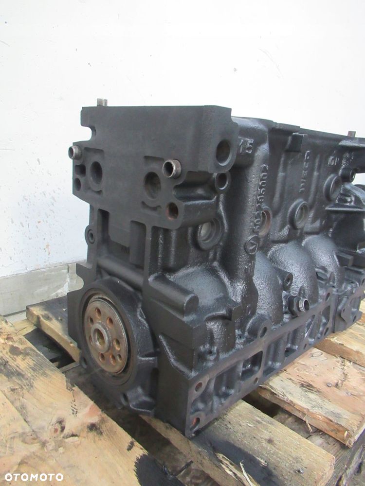 Dół SILNIKA BLOK WAŁ TŁOKI IVECO DUCATO 2.3 EURO 5 F1AE3481 F1AE3481C - 9