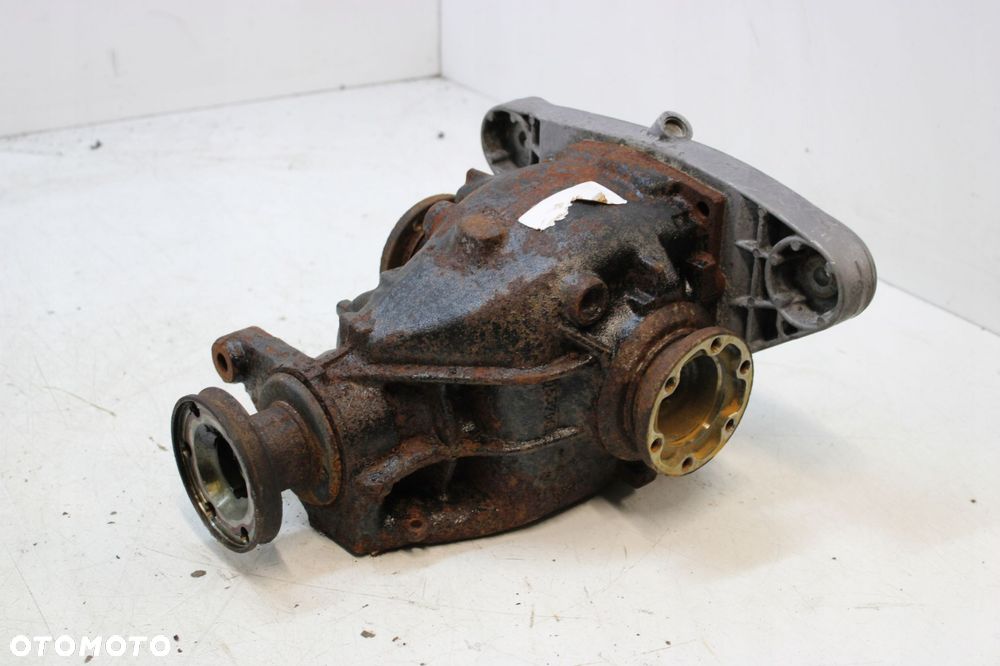 DYFER MOST TYŁ BMW 5 E39 528i 3.15 manual - 6