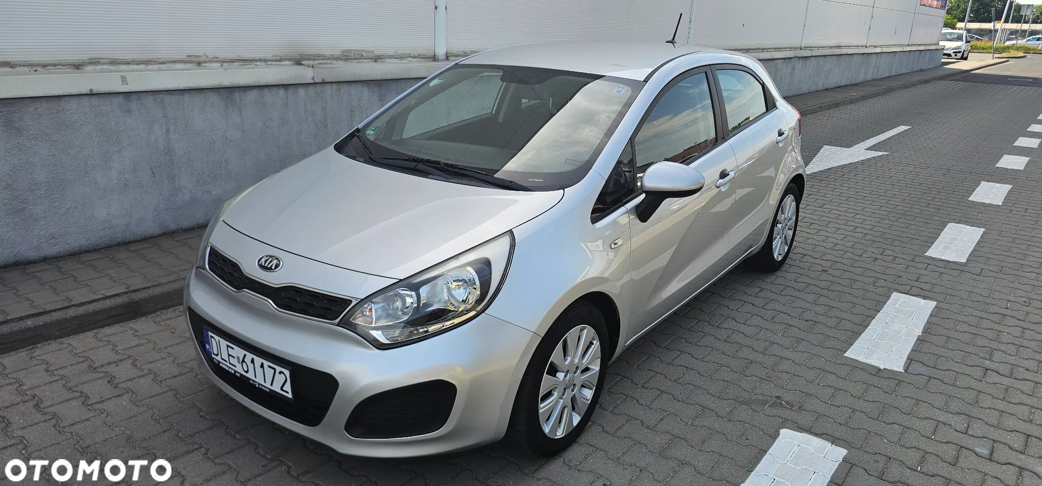 Kia Rio - 2