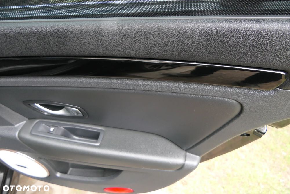 Renault Laguna dCi 150 FAP Bose - 30