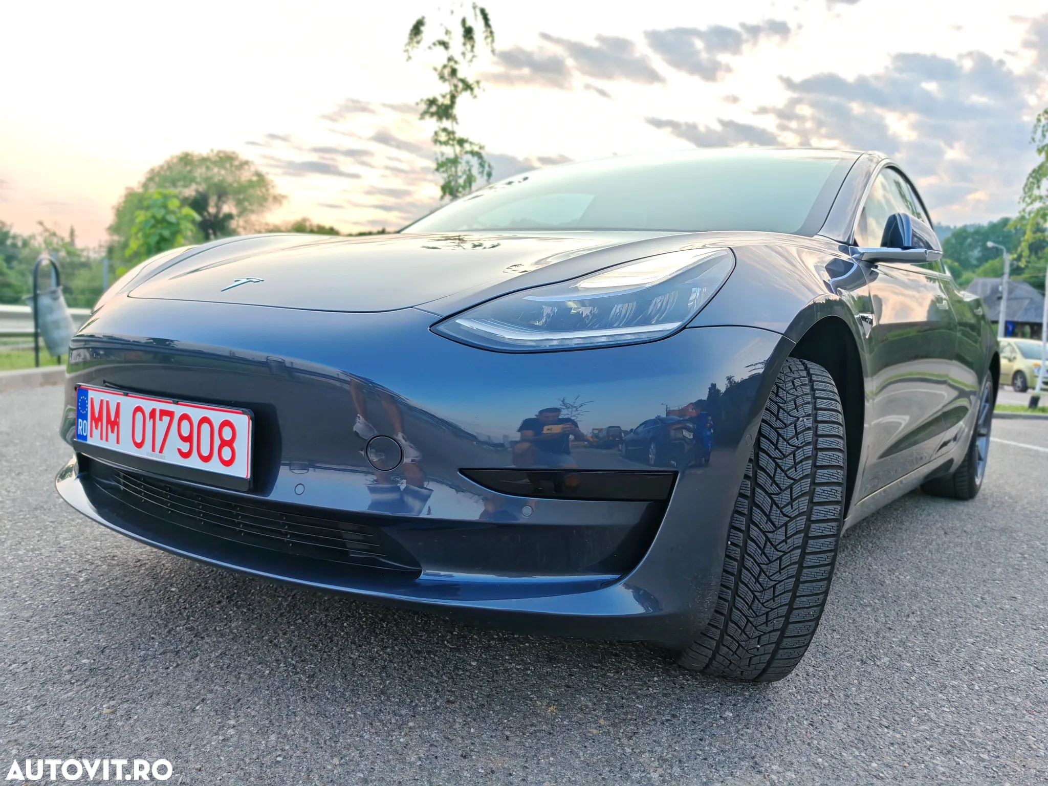 Tesla Model 3 Standard Reichweite Plus Hinterradantrieb - 11
