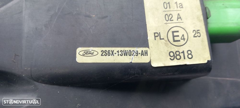 Ótica / farol direita FORD Fiesta V (JH_, JD_) - 5