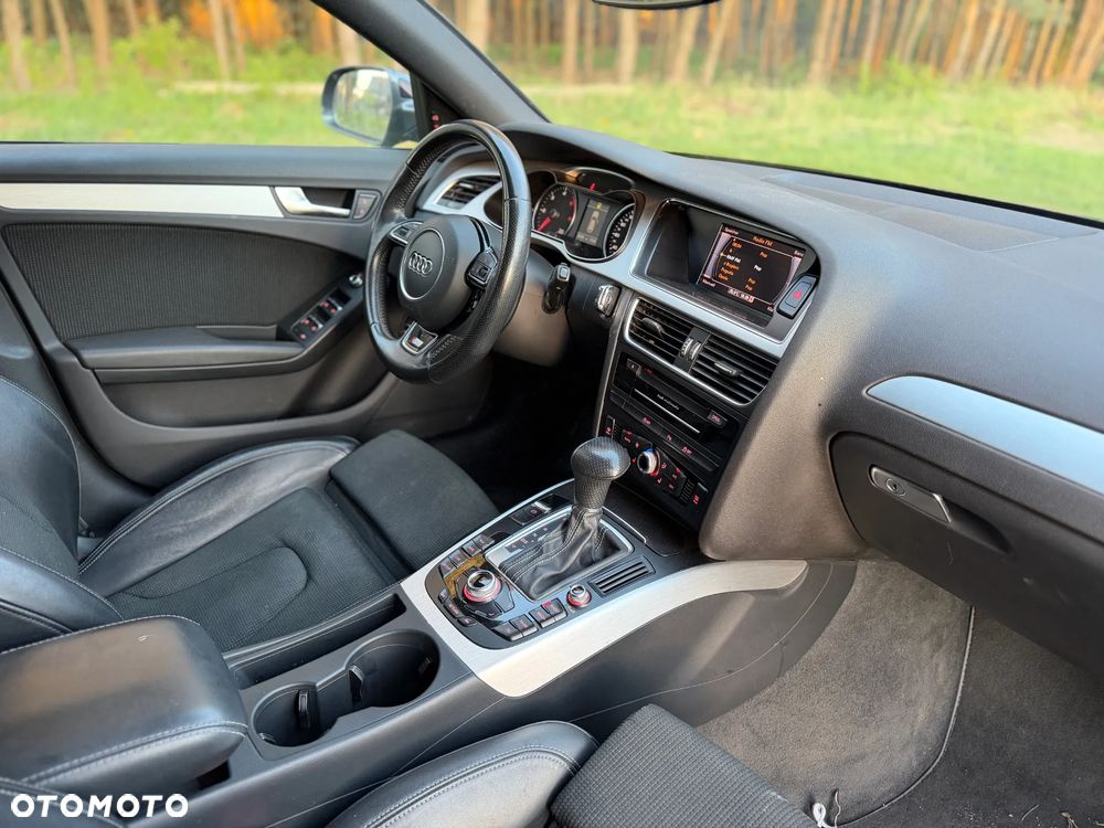 Audi A4 Avant 2.0 TDI DPF clean diesel quattro S tronic S line Sportpaket - 19