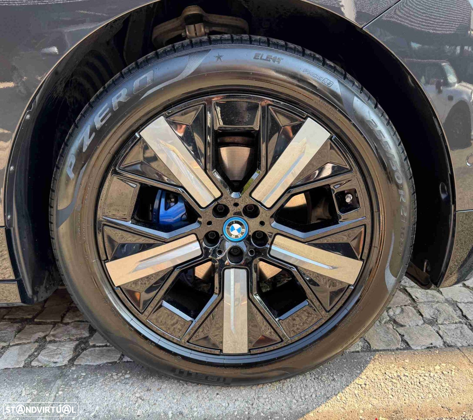 BMW iX xDrive 40 Pack Desportivo - 20