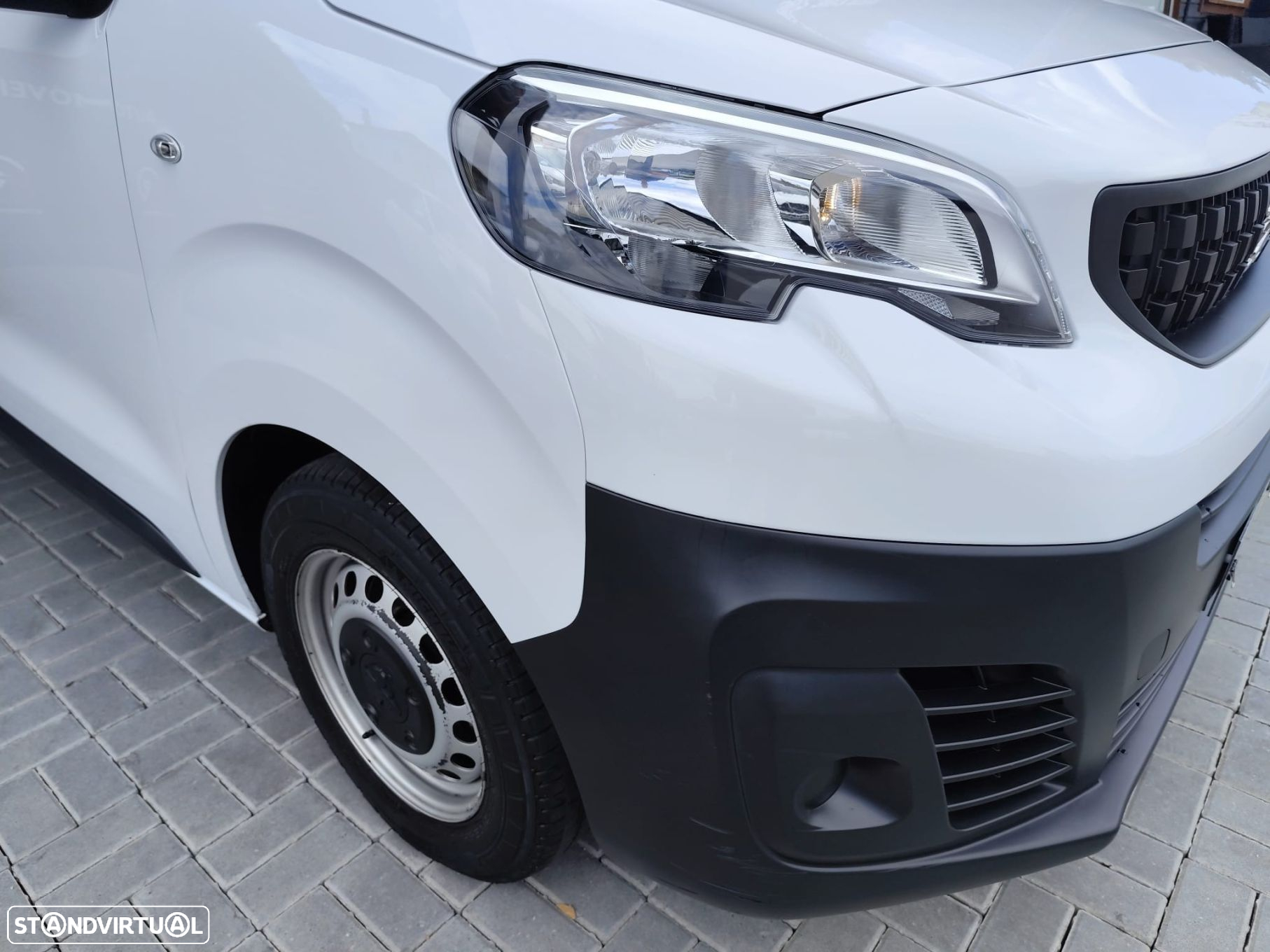 Peugeot e-Expert 50 kWh Standard - 41
