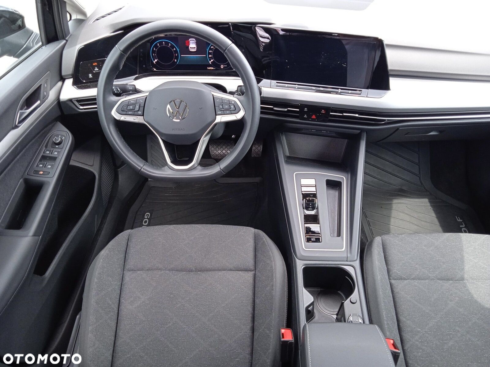 Volkswagen Golf - 9
