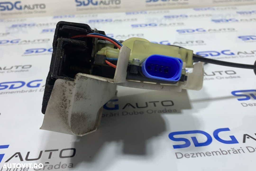 Incuietoare usa stânga fata Volkswagen Transporter T5 2003-2010 - 3