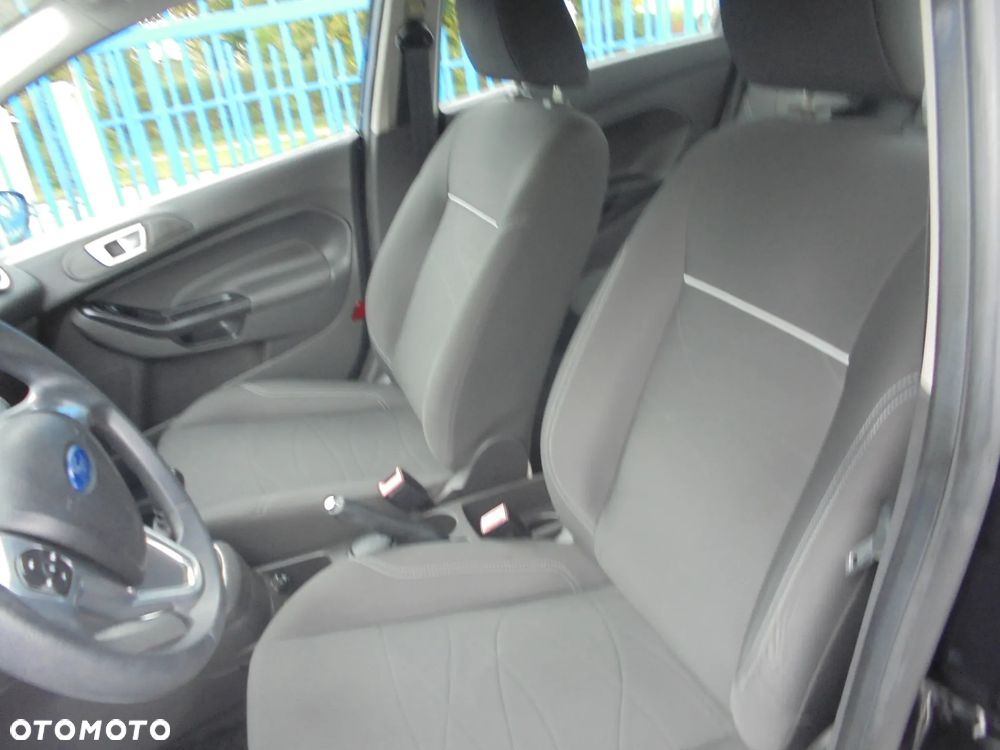 Ford Fiesta 1.25 Ambiente - 7