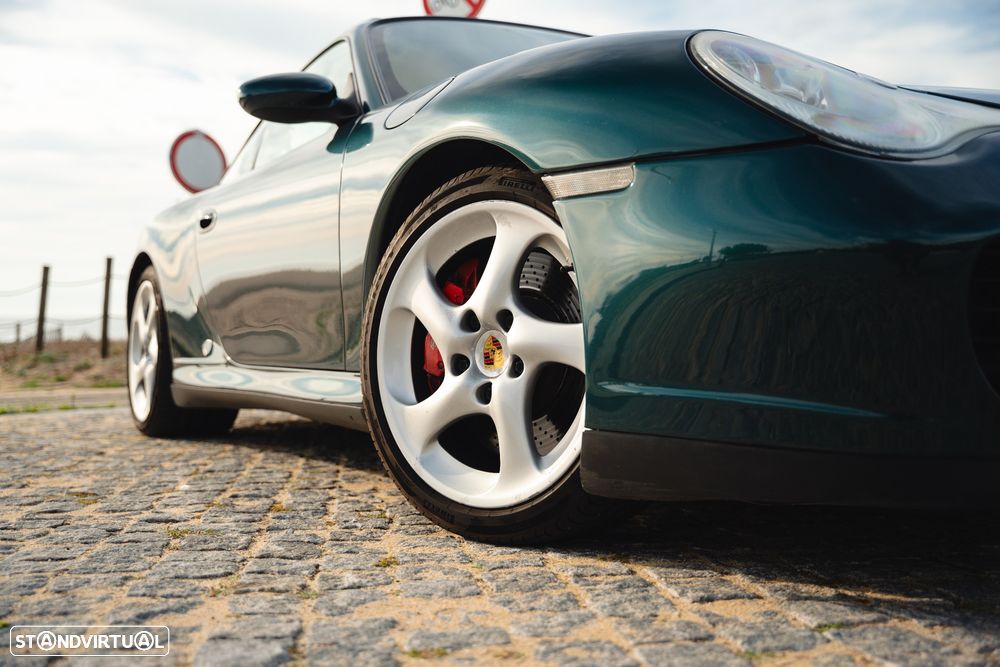 Porsche 911 (996) - 4