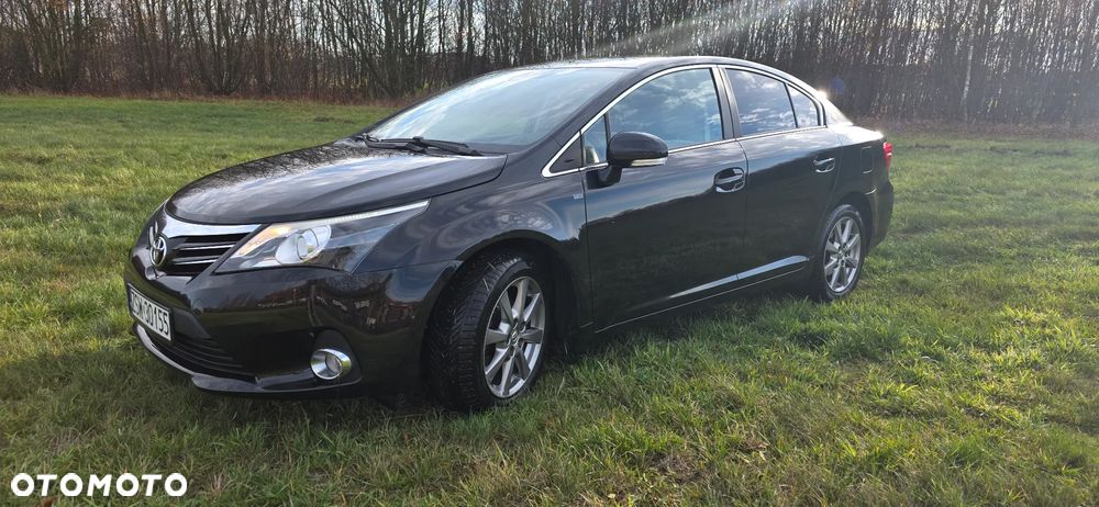 Toyota Avensis 2.0 D-4D Premium - 4