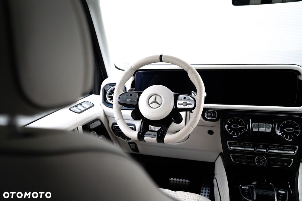 Mercedes-Benz Klasa G AMG 63 - 34