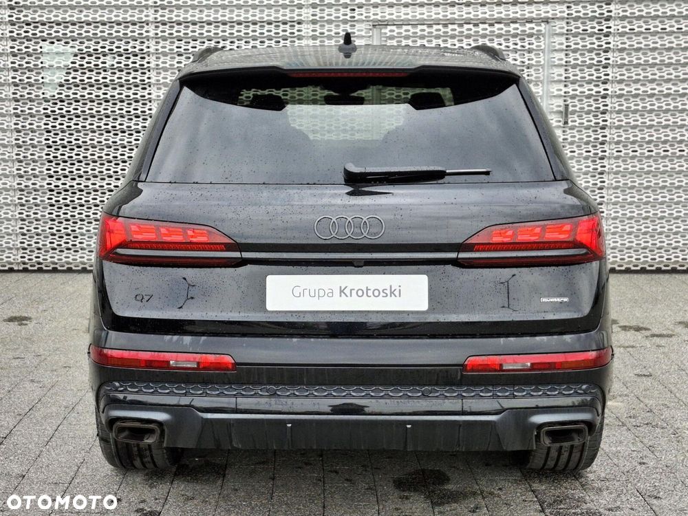 Audi Q7 - 8