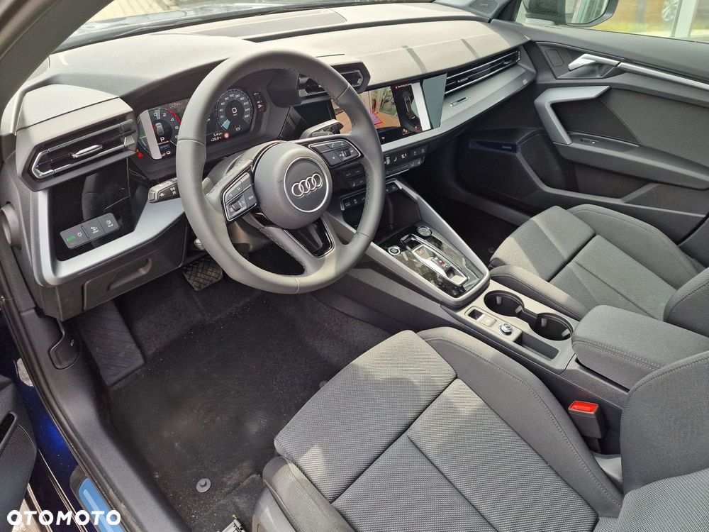 Audi A3 Sportback - 8