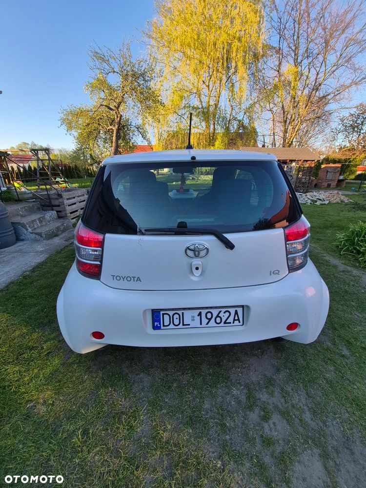 Toyota iQ 1.0 Luna - 3