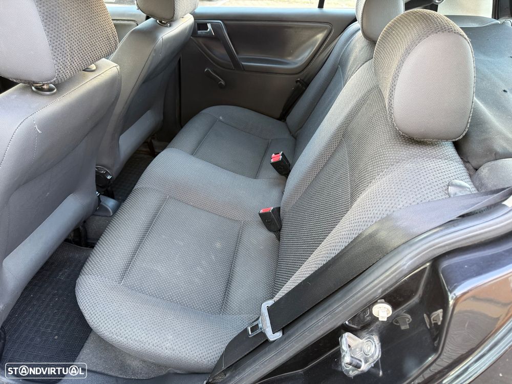 VW Polo 1.0 Confortline - 11