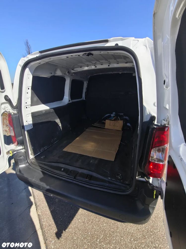 Opel COMBO - 6