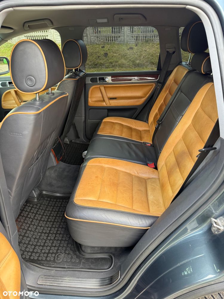 Volkswagen Touareg - 8