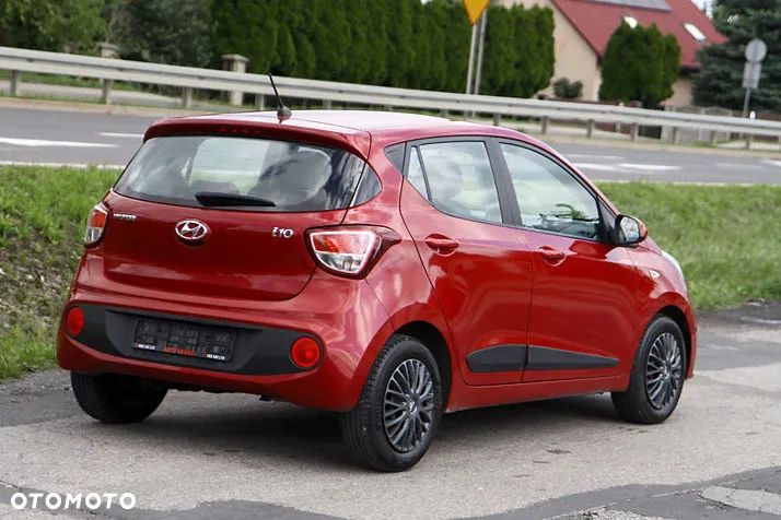 Hyundai i10 1.0 - 2