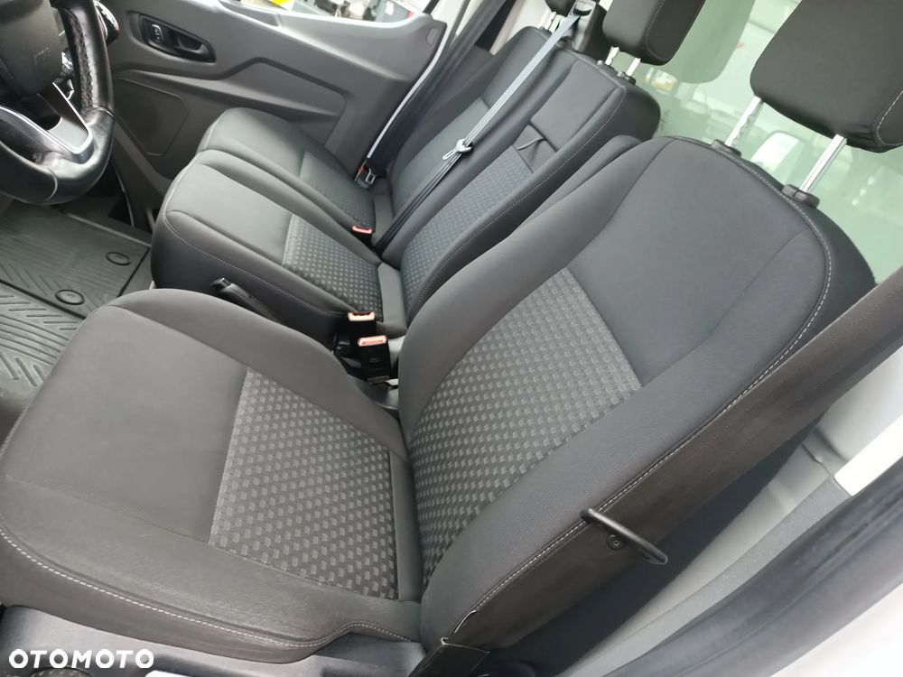 Ford Transit 130KM Kontener Izoterma Winda 750kg - 26