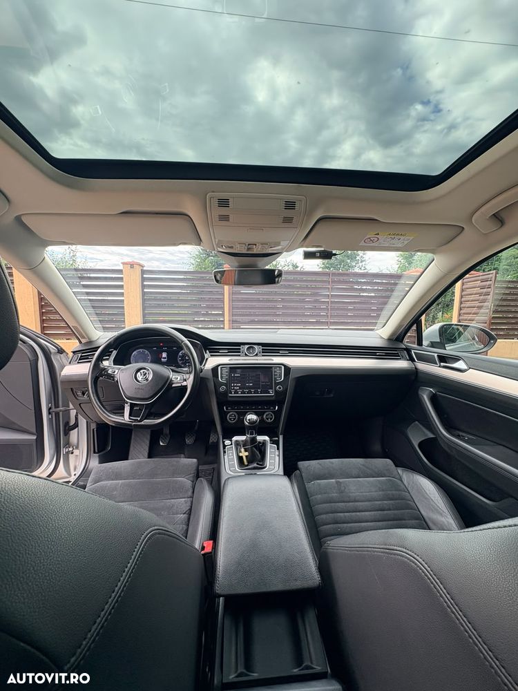 Volkswagen Passat 2.0 TDI Highline - 2