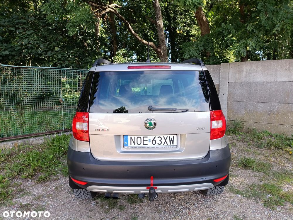Skoda Yeti 2.0 TDI DSG 4x4 L&K - 17