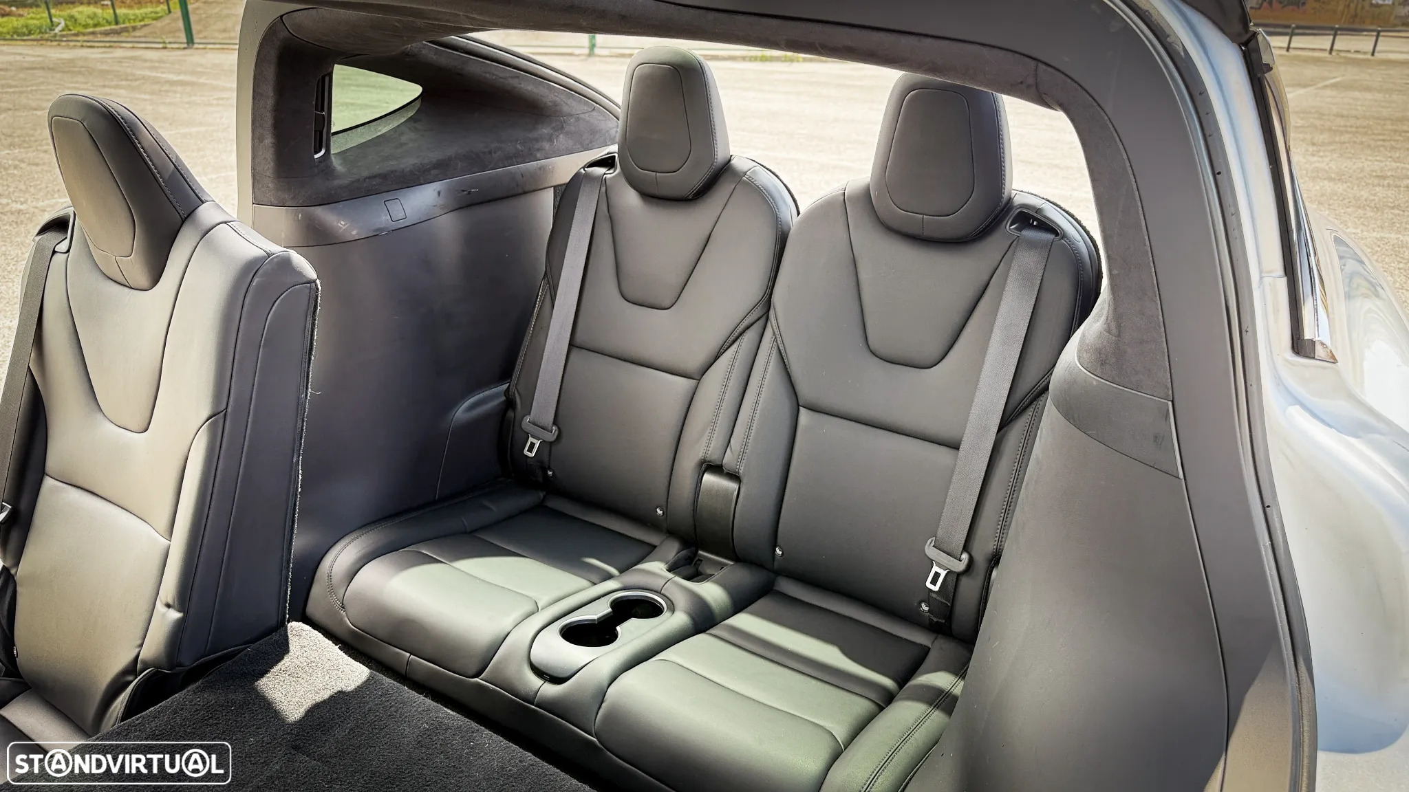 Tesla Model X 100D - 18