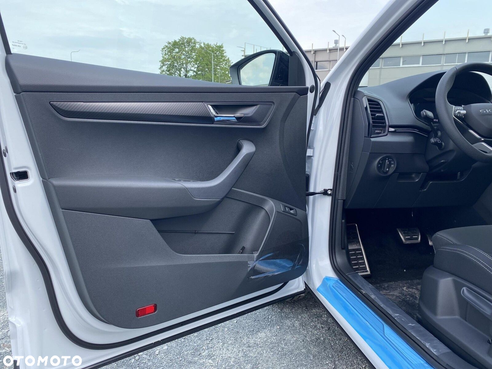 Skoda Karoq 1.5 TSI ACT Sportline DSG - 10