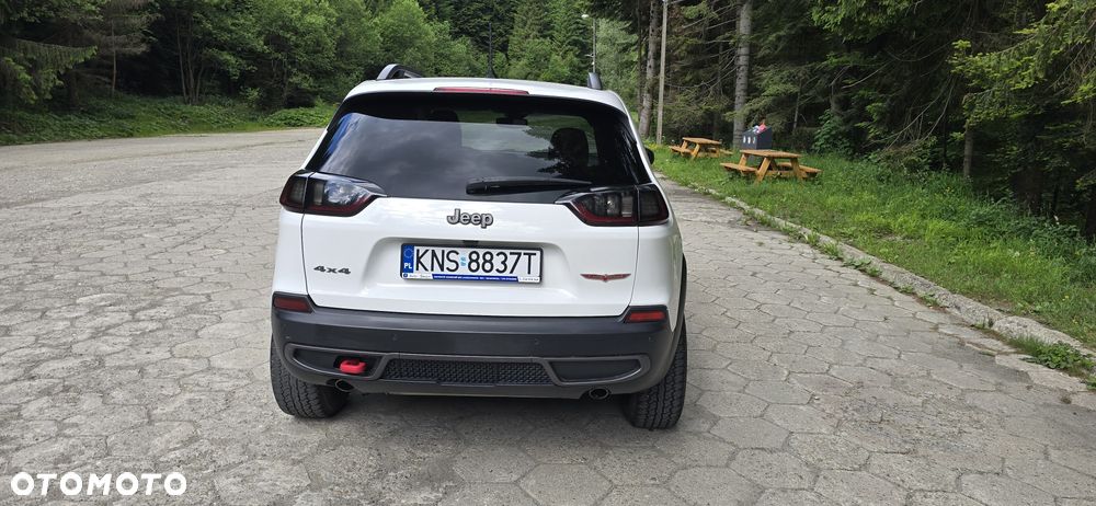 Jeep Cherokee - 6