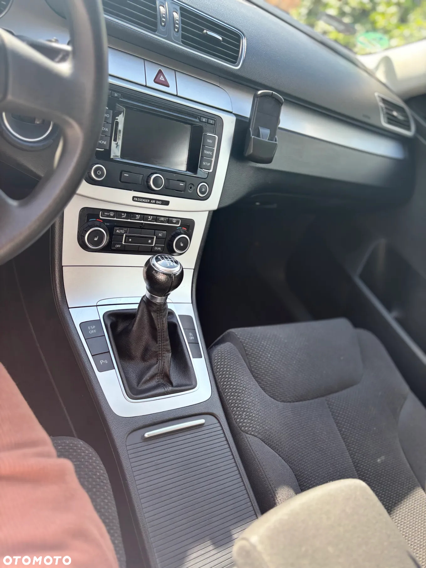 Volkswagen Passat 2.0 TDI DPF Comfortline - 11
