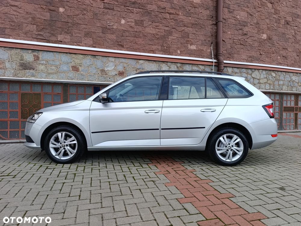 Skoda Fabia 1.0 TSI Ambition - 5