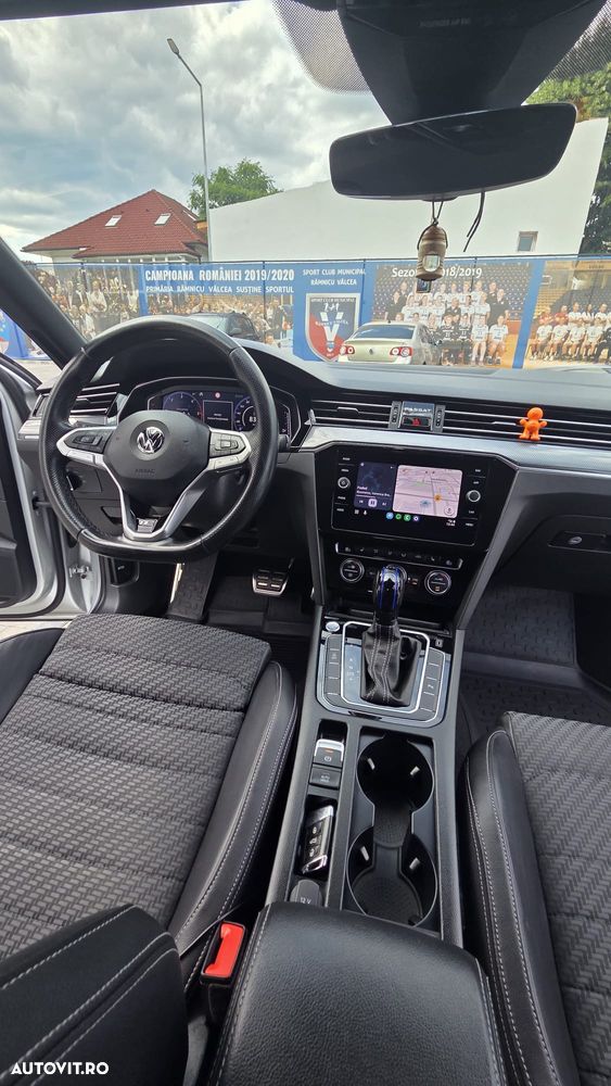 Volkswagen Passat 2.0 TDI DSG R Executive - 8