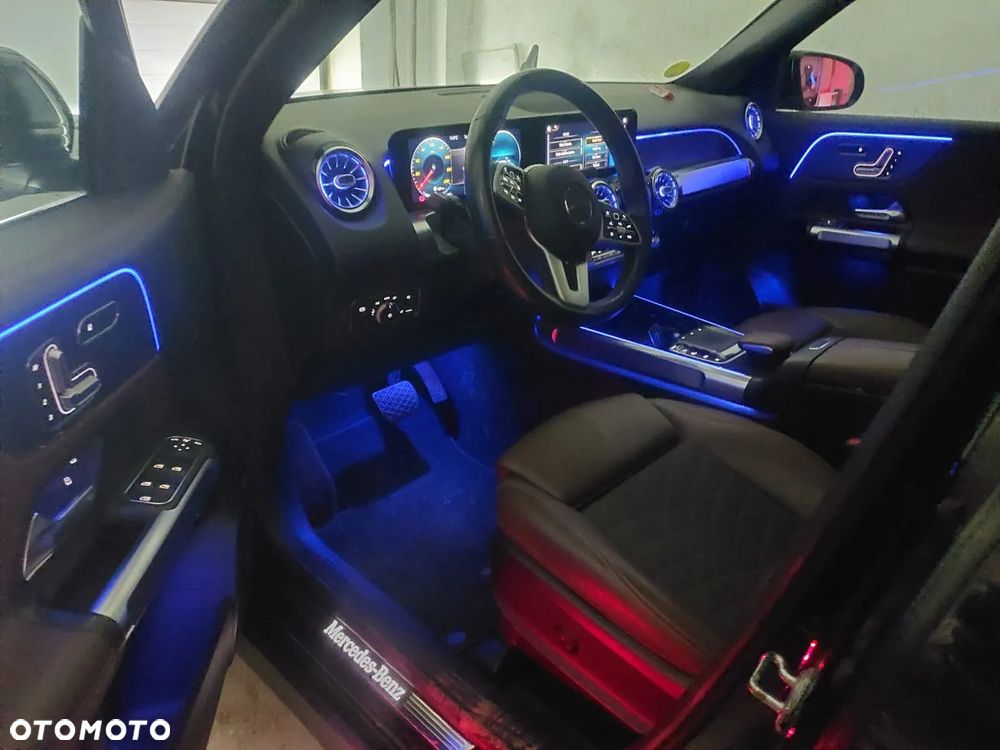 Mercedes-Benz GLB 200 d 8G-DCT AMG Line - 6
