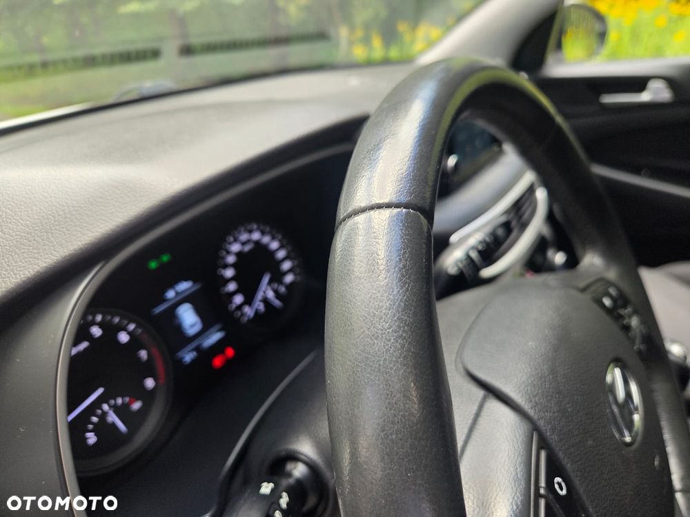 Hyundai Tucson blue 1.6 GDi 2WD Navi - 26