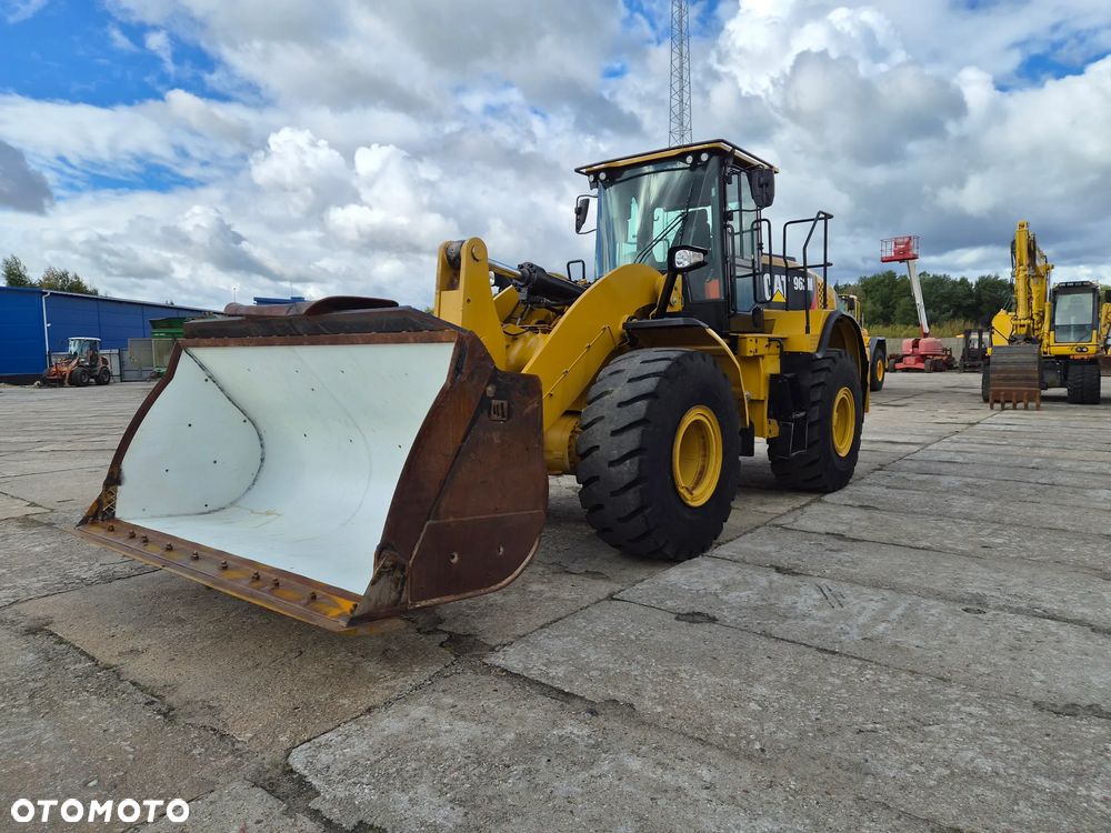 Caterpillar 962 M spr z Niemiec - 12