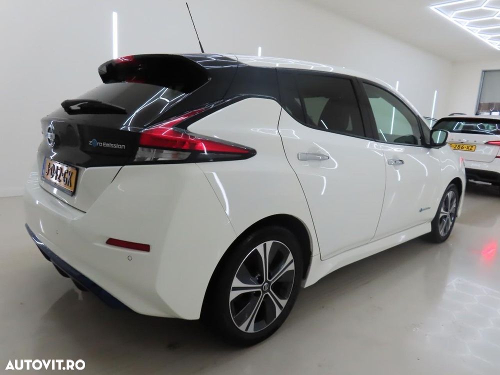 Nissan LEAF 40 kWh Tekna - 12