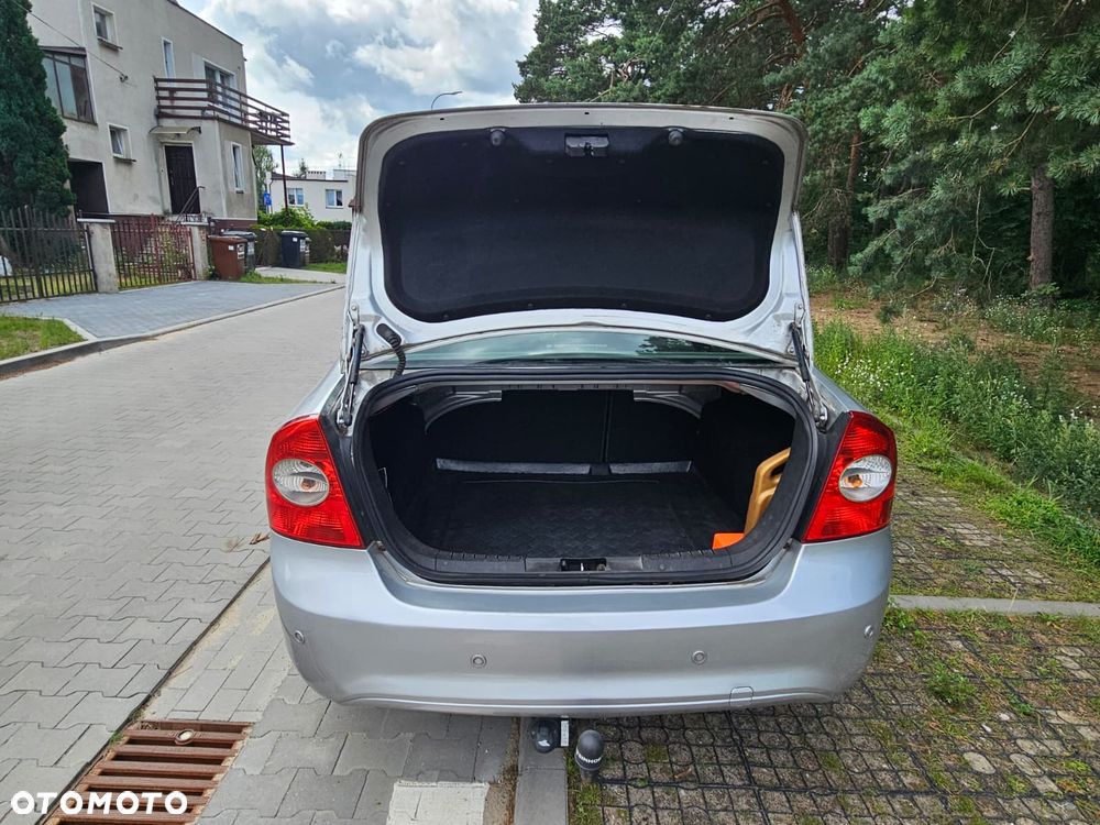 Ford Focus 1.6 TDCi Ghia - 11