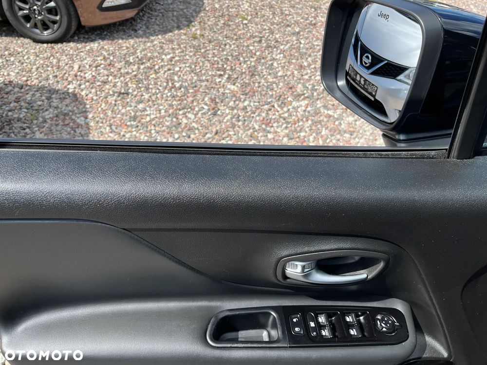 Jeep Renegade - 17
