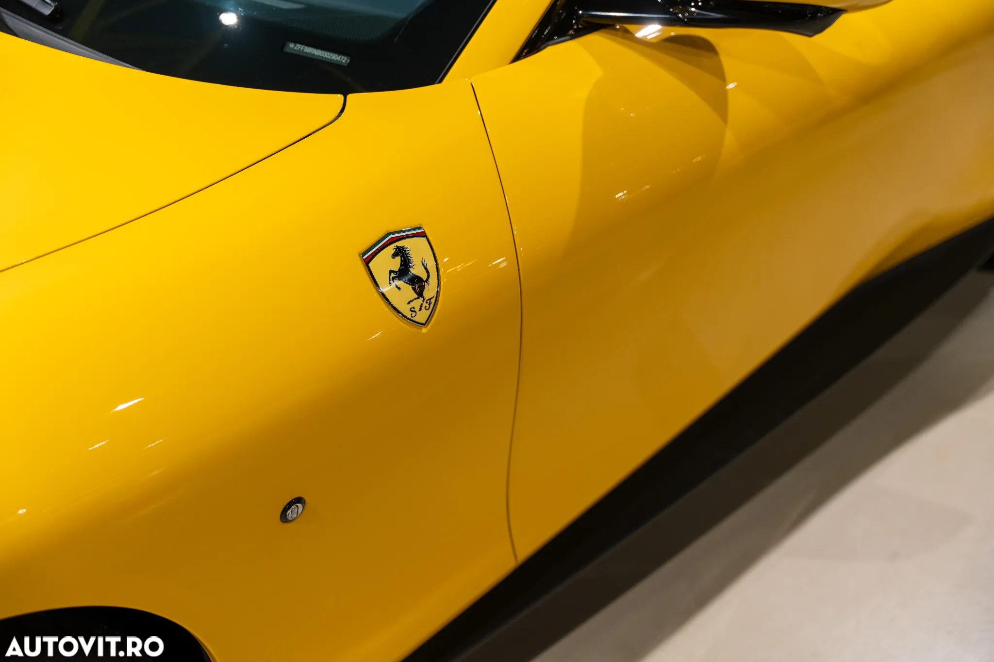 Ferrari Roma - 18